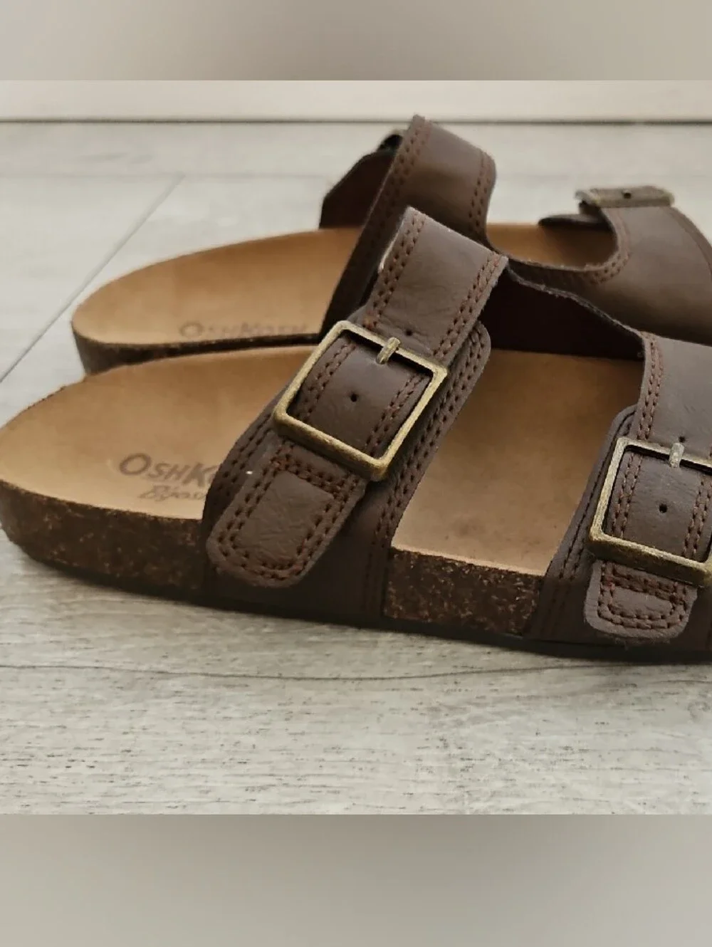 OshKosh B'gosh Men's Double Buckle Leather Slide Sandals in Brown
